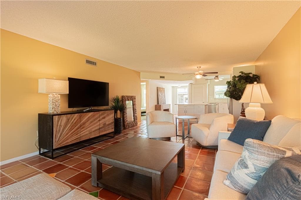 325 Charlemagne BLVD # A108, NAPLES FL 34112-16