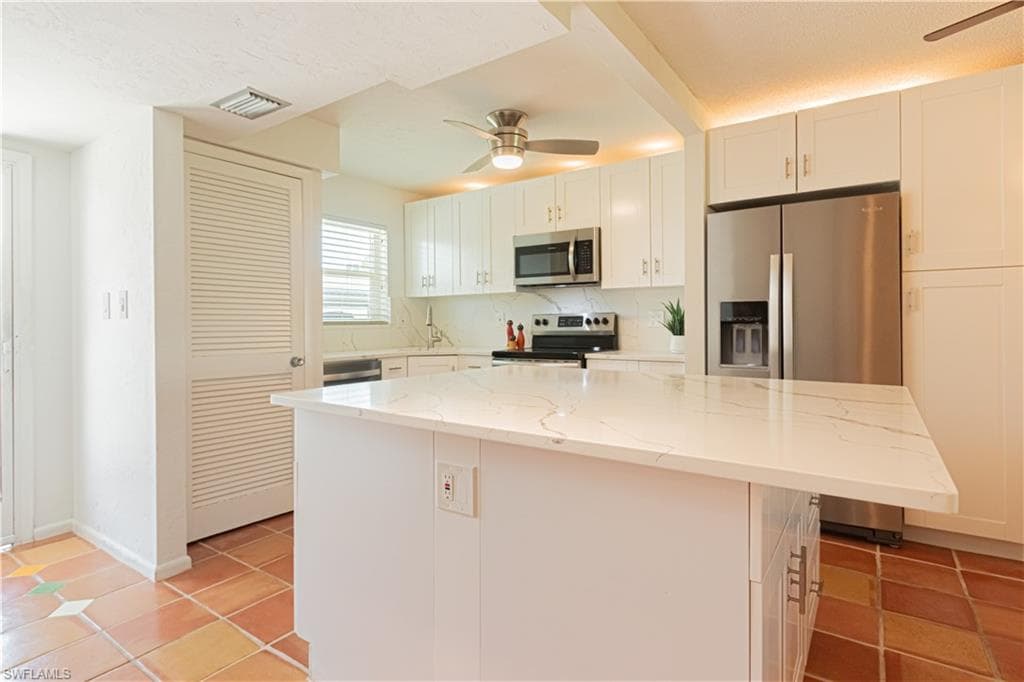 325 Charlemagne BLVD # A108, NAPLES FL 34112-6