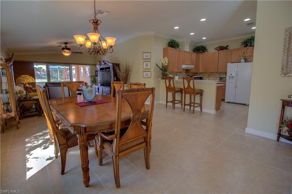 8685 Erice CT, NAPLES FL 34114-11