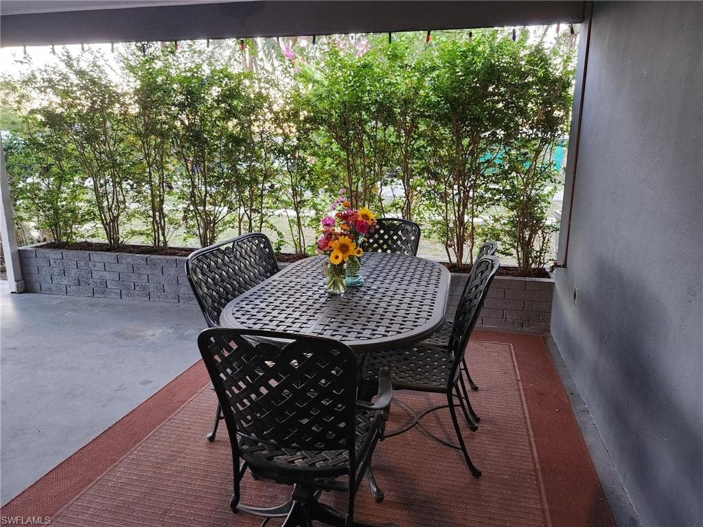 1605 Oakley AVE, FORT MYERS FL 33901-6