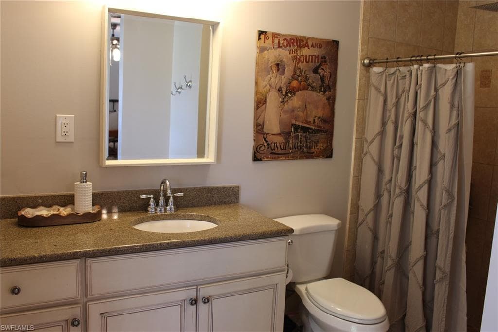 1605 Oakley AVE, FORT MYERS FL 33901-27