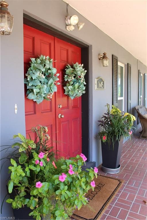 1605 Oakley AVE, FORT MYERS FL 33901-9