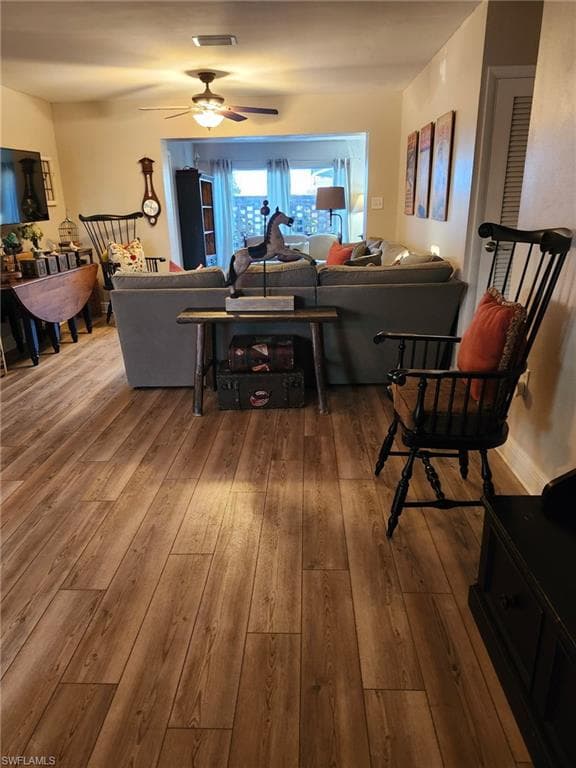 1605 Oakley AVE, FORT MYERS FL 33901-13