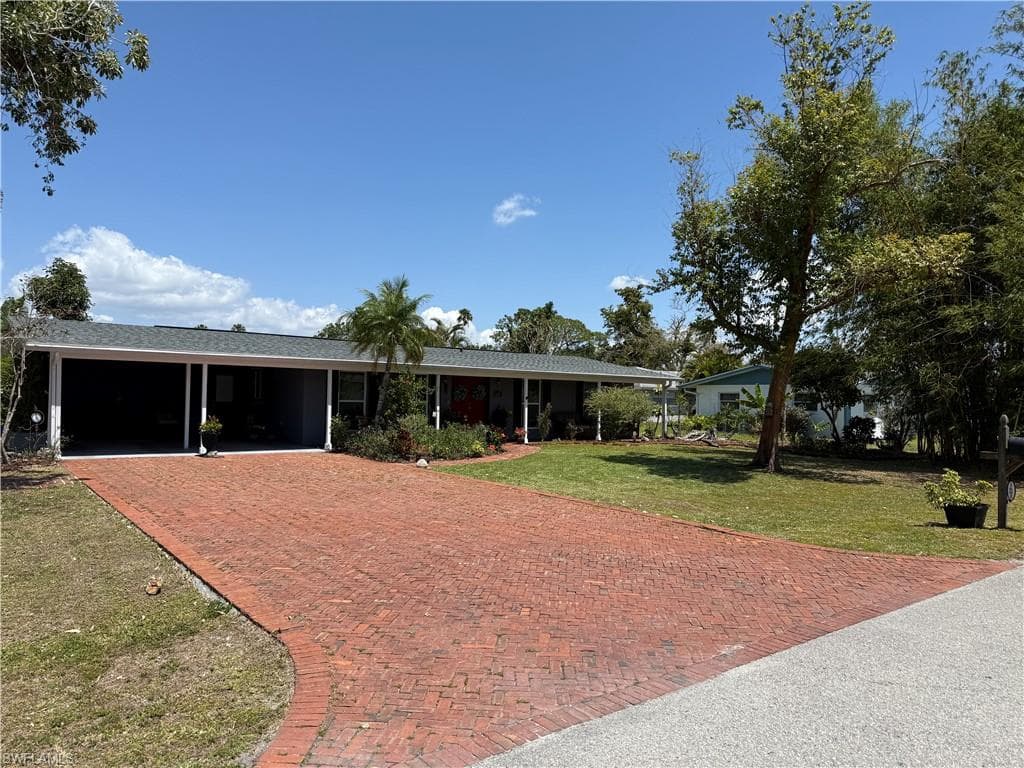1605 Oakley AVE, FORT MYERS FL 33901-3