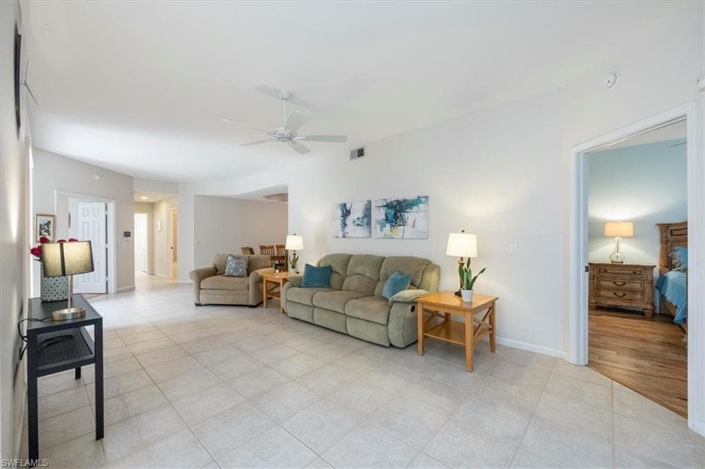 7099 Pond Cypress CT # 102, NAPLES FL 34109-6