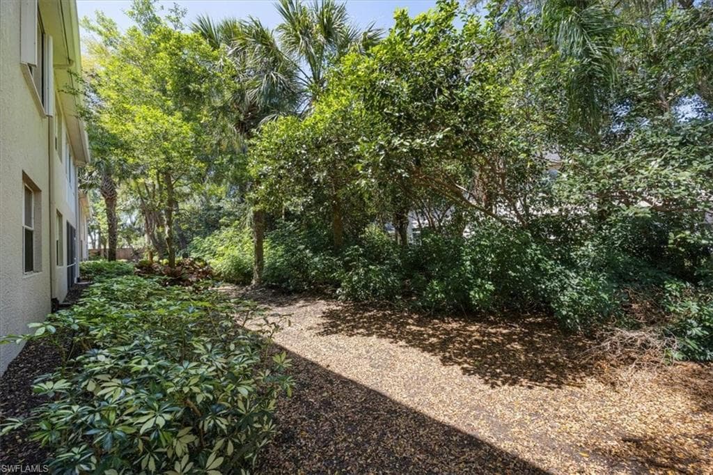 7099 Pond Cypress CT # 102, NAPLES FL 34109-27