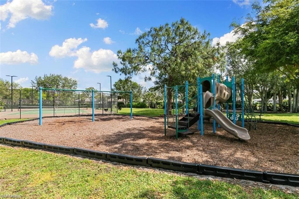 7099 Pond Cypress CT 102-34