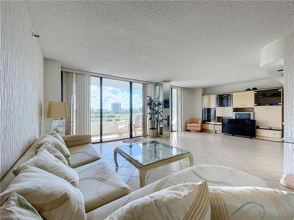 20225 NE 34th CT, MIAMI FL 33180-24