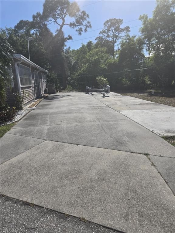 20640 River DR, ESTERO FL 33928-1