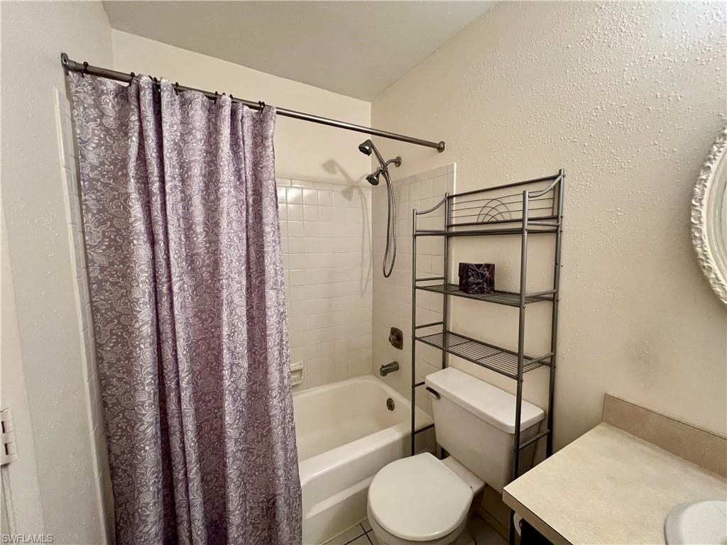 3370 Yukon CIR # 3, FORT MYERS FL 33907-21