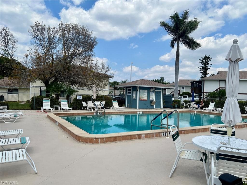 3370 Yukon CIR # 3, FORT MYERS FL 33907-23