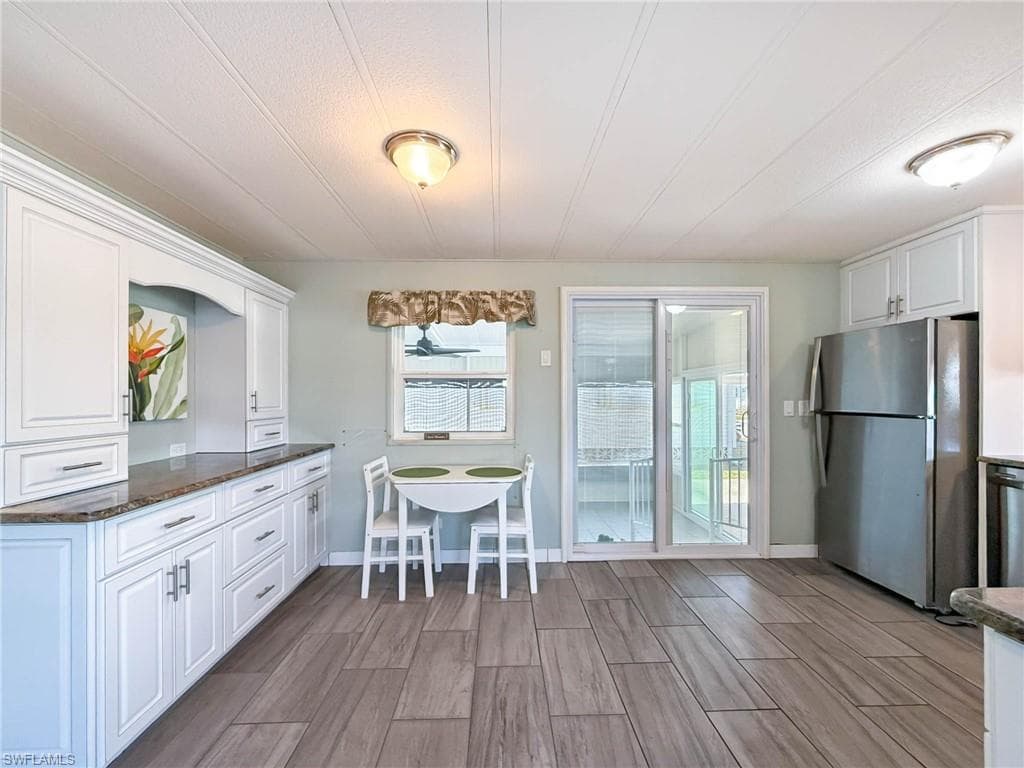 3388 Rainbow LN, NORTH FORT MYERS FL 33903-8