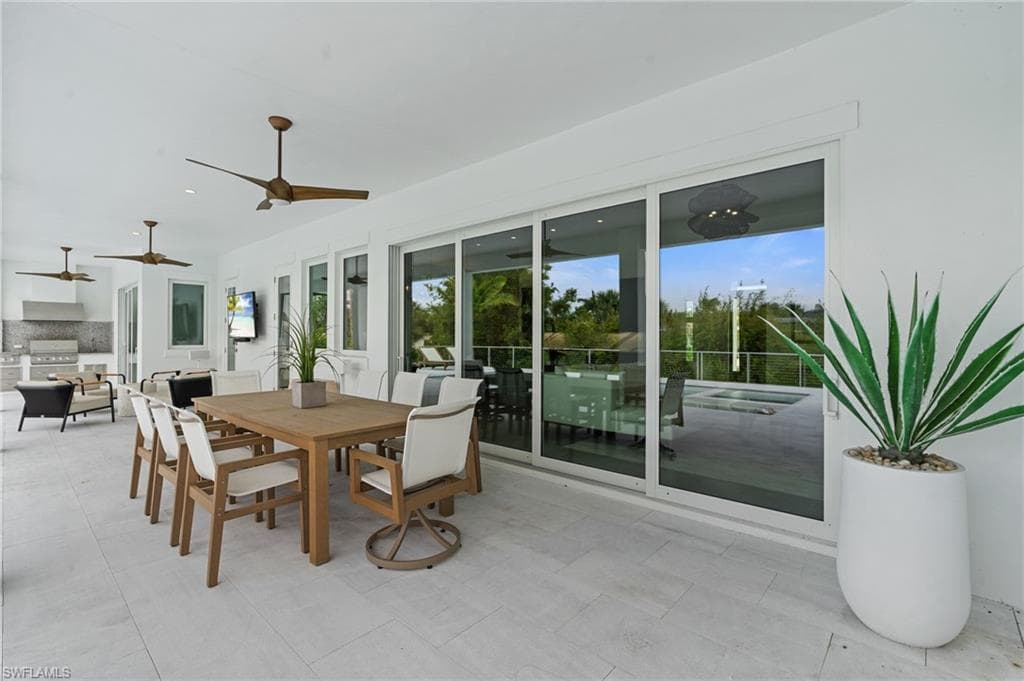 12601 Apopka CT, NORTH FORT MYERS FL 33903-4