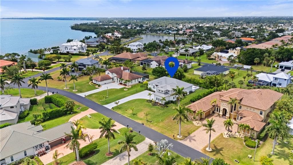 12601 Apopka CT, NORTH FORT MYERS FL 33903-44