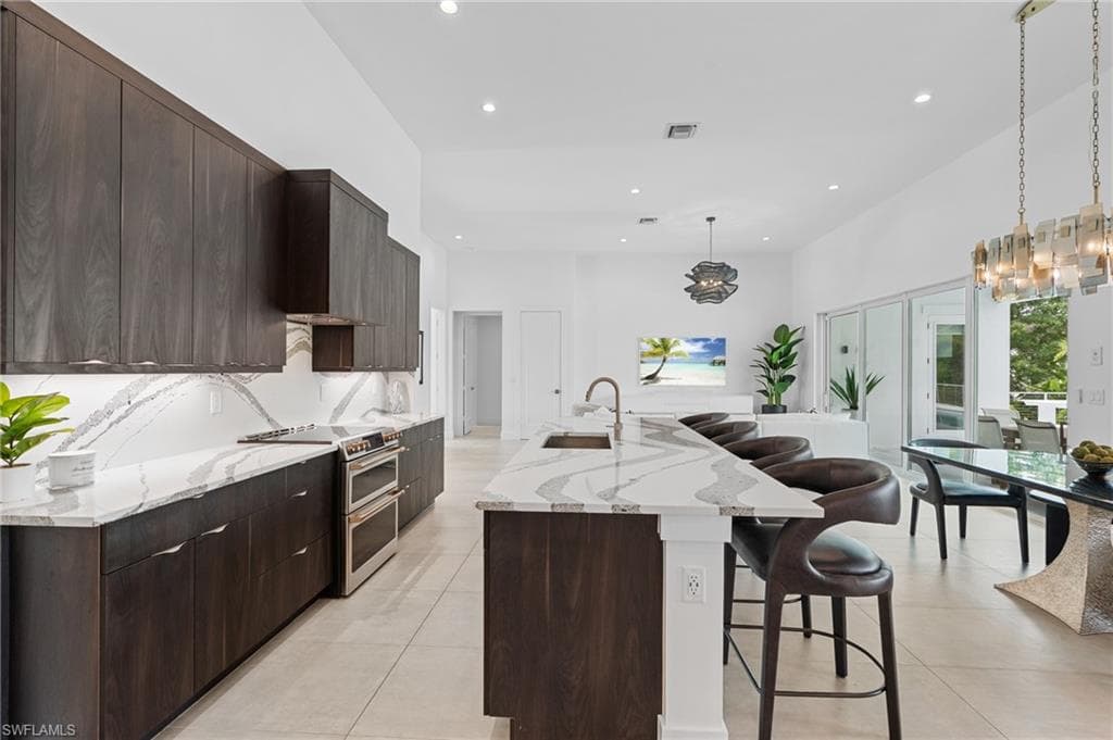 12601 Apopka CT, NORTH FORT MYERS FL 33903-17