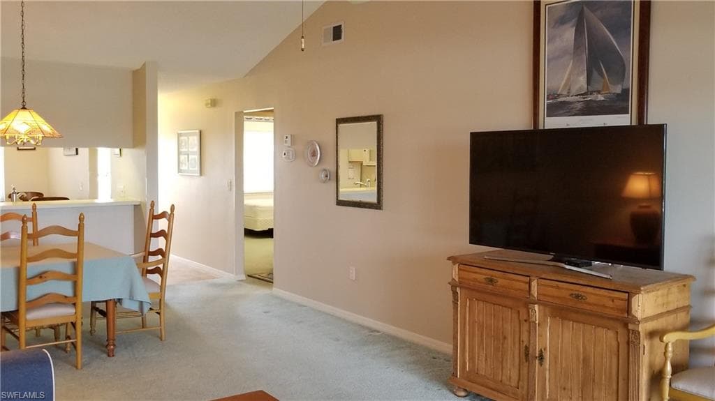 3061 Sandpiper Bay CIR # J301, NAPLES FL 34112-4