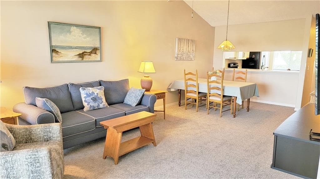 3061 Sandpiper Bay CIR # J301, NAPLES FL 34112-3