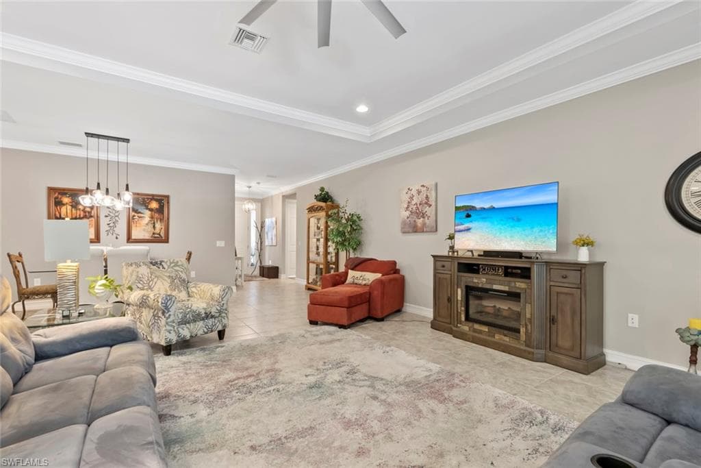 3117 Amadora CIR, CAPE CORAL FL 33909-5