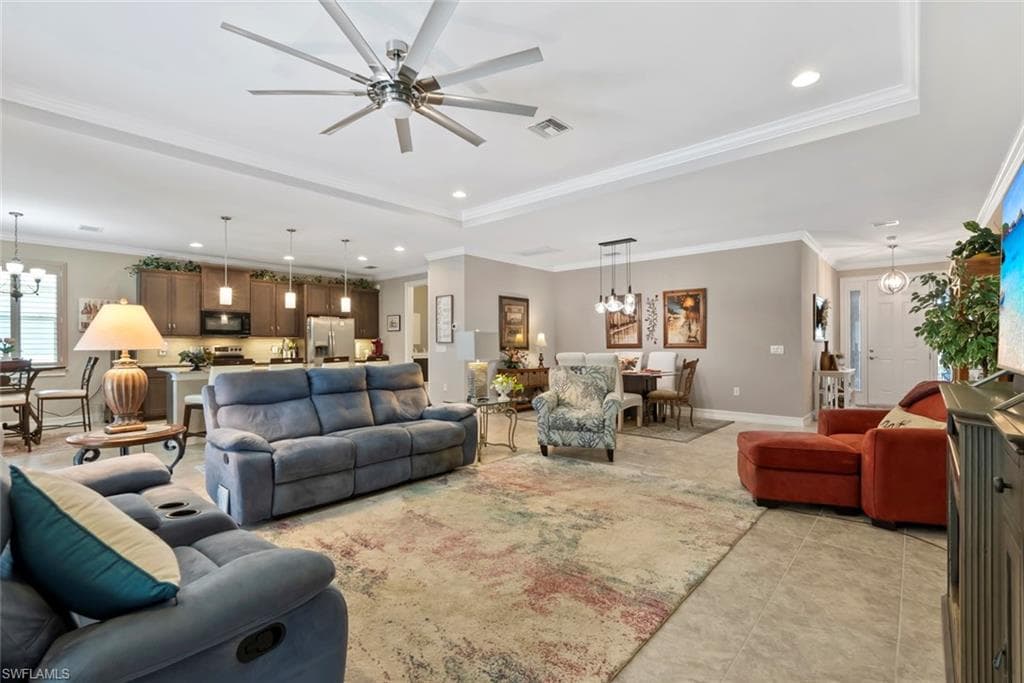 3117 Amadora CIR, CAPE CORAL FL 33909-6