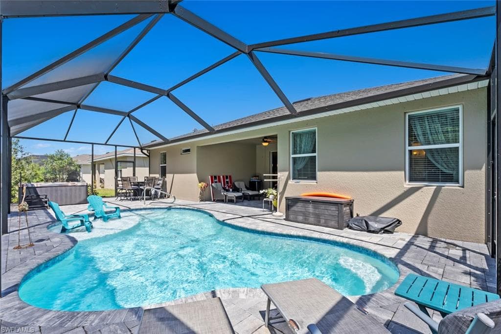 3117 Amadora CIR, CAPE CORAL FL 33909-23