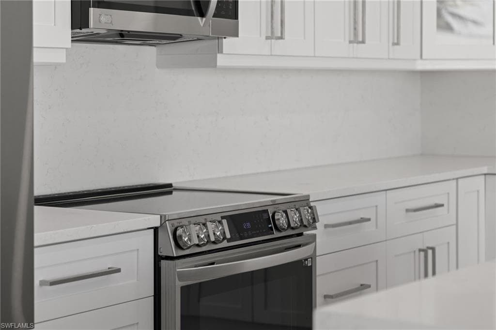 121 Hibiscus DR, FORT MYERS BEACH FL 33931-12