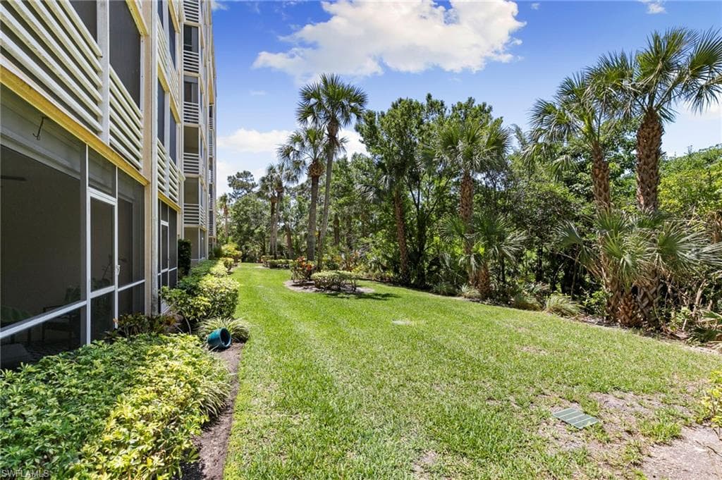 15171 Cedarwood LN # 3105, NAPLES FL 34110-29