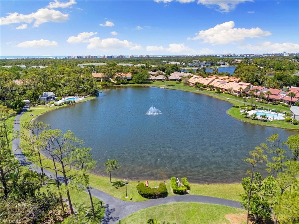 15171 Cedarwood LN # 3105, NAPLES FL 34110-30