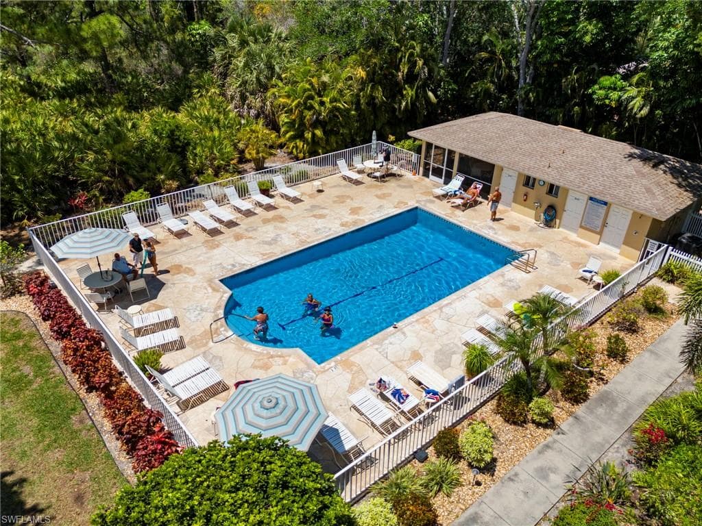 15171 Cedarwood LN # 3105, NAPLES FL 34110-38