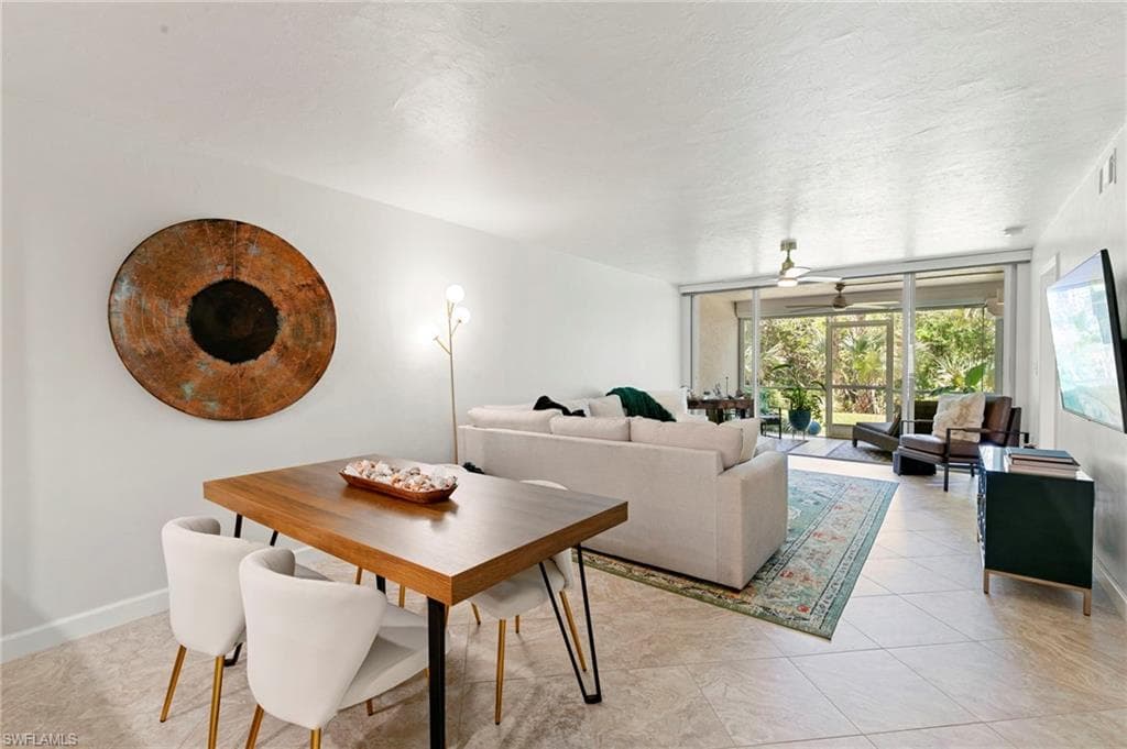 15171 Cedarwood LN # 3105, NAPLES FL 34110-3