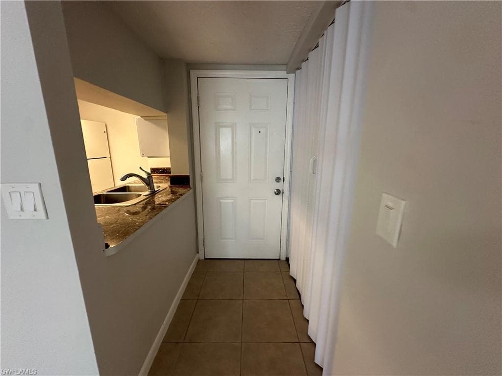 3417 Winkler AVE # 607, FORT MYERS FL 33916-1