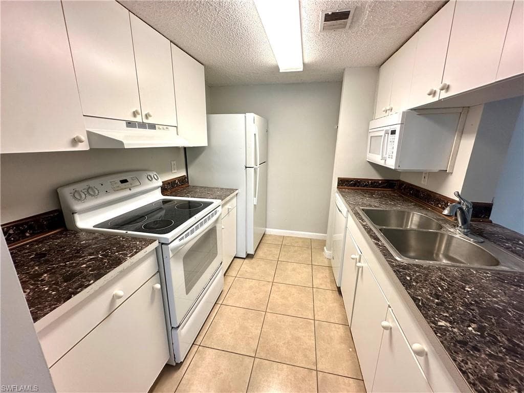 3417 Winkler AVE # 607, FORT MYERS FL 33916-6