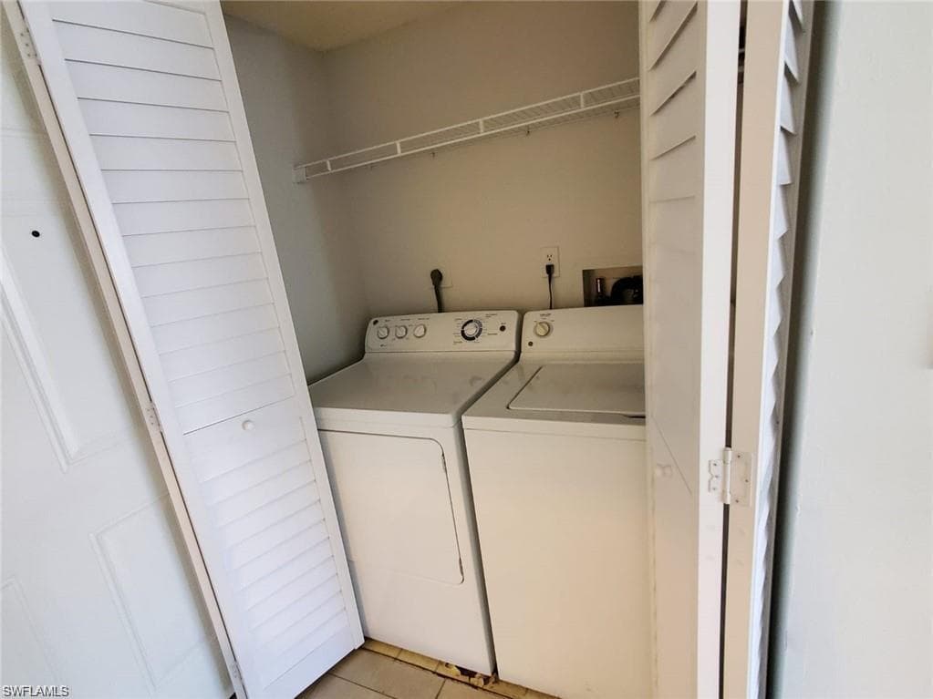 3417 Winkler AVE # 607, FORT MYERS FL 33916-13