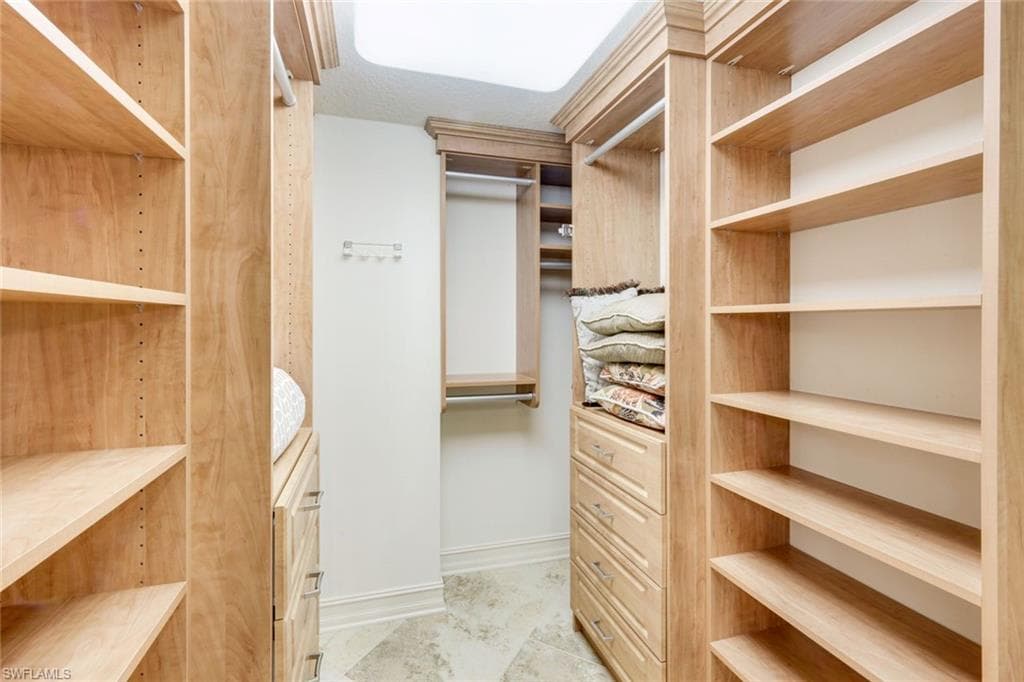 262 Barefoot Beach BLVD # 203, BONITA SPRINGS FL 34134-17