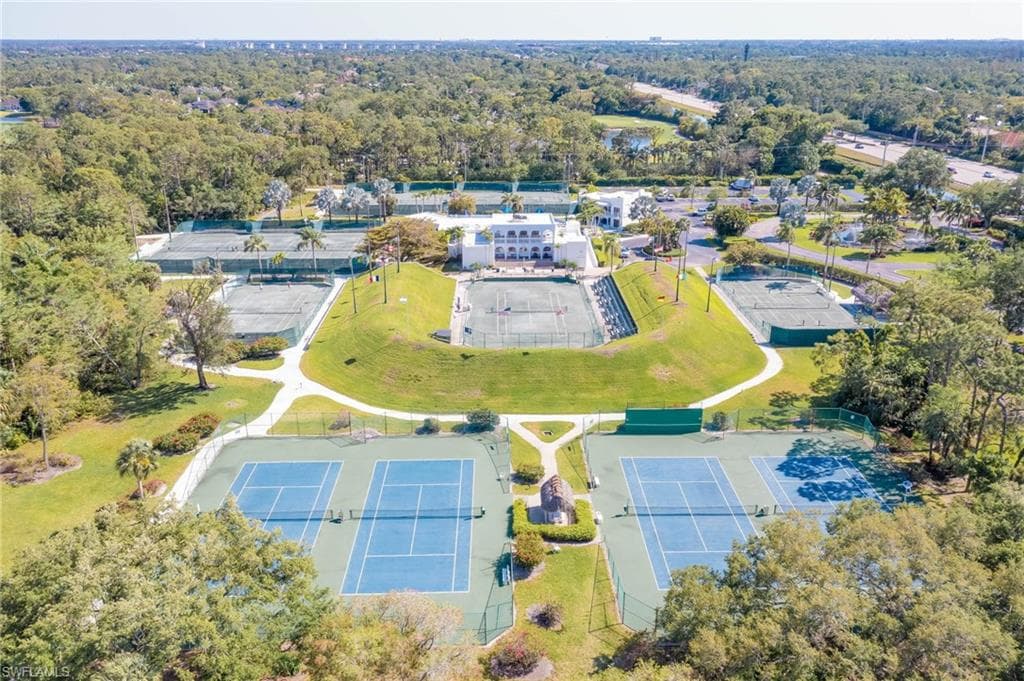 3323 Olympic DR # 723, NAPLES FL 34105-31