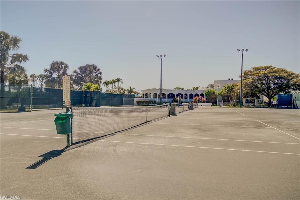 3323 Olympic DR # 723, NAPLES FL 34105-28