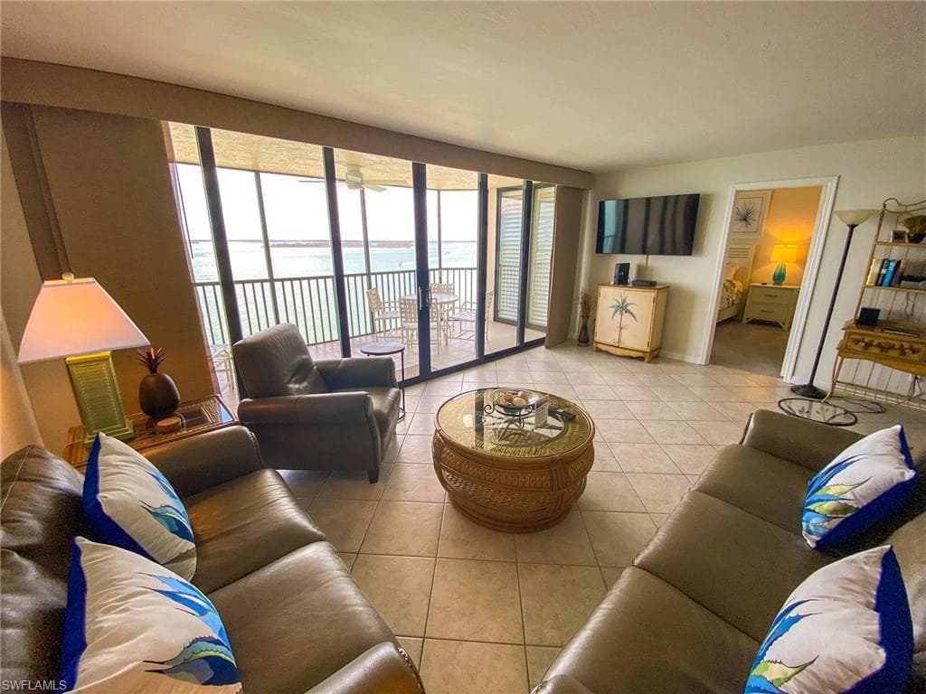 17170 Harbour Point DR # 734, FORT MYERS FL 33908-3