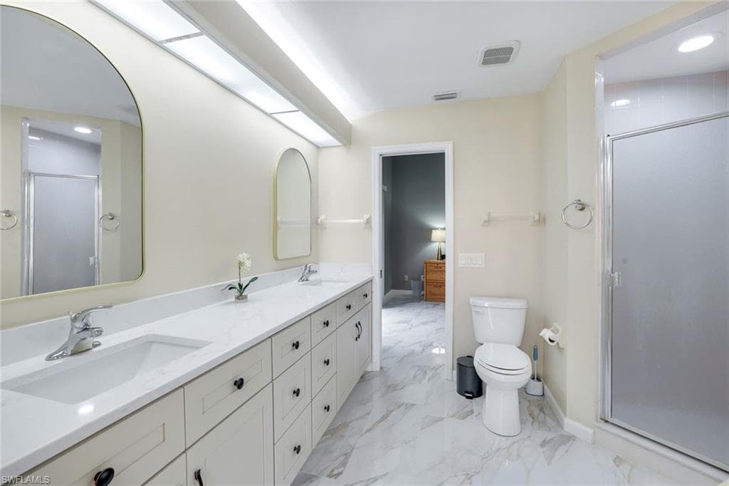 156 Sabal Lake DR, NAPLES FL 34104-9