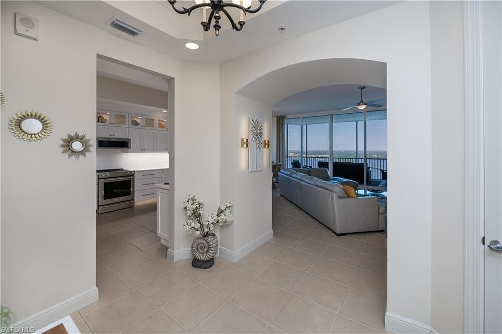 2104 W 1st ST # 3103, FORT MYERS FL 33901-11