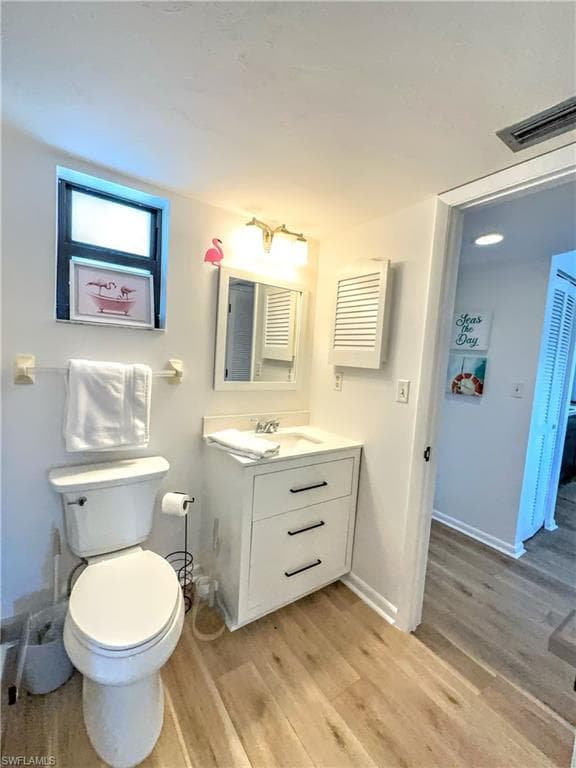 1031 Anglers CV # A404, MARCO ISLAND FL 34145-18