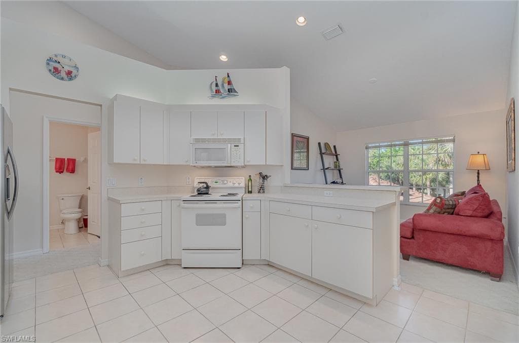 20151 Seagrove ST # 207, ESTERO FL 33928-10