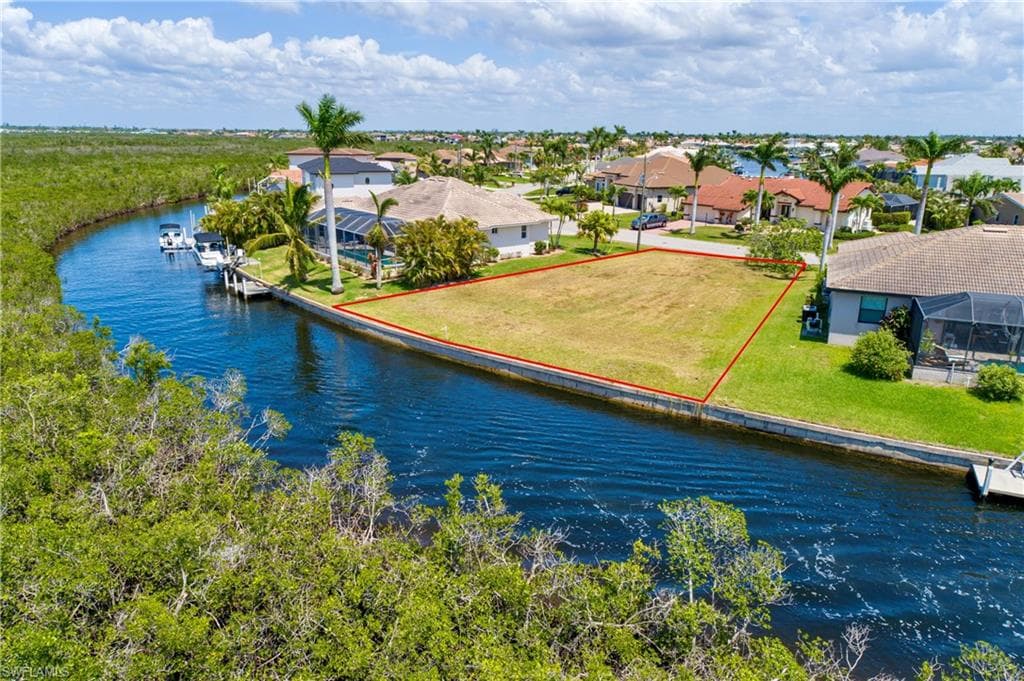 665 Macedonia DR, PUNTA GORDA FL 33950-5