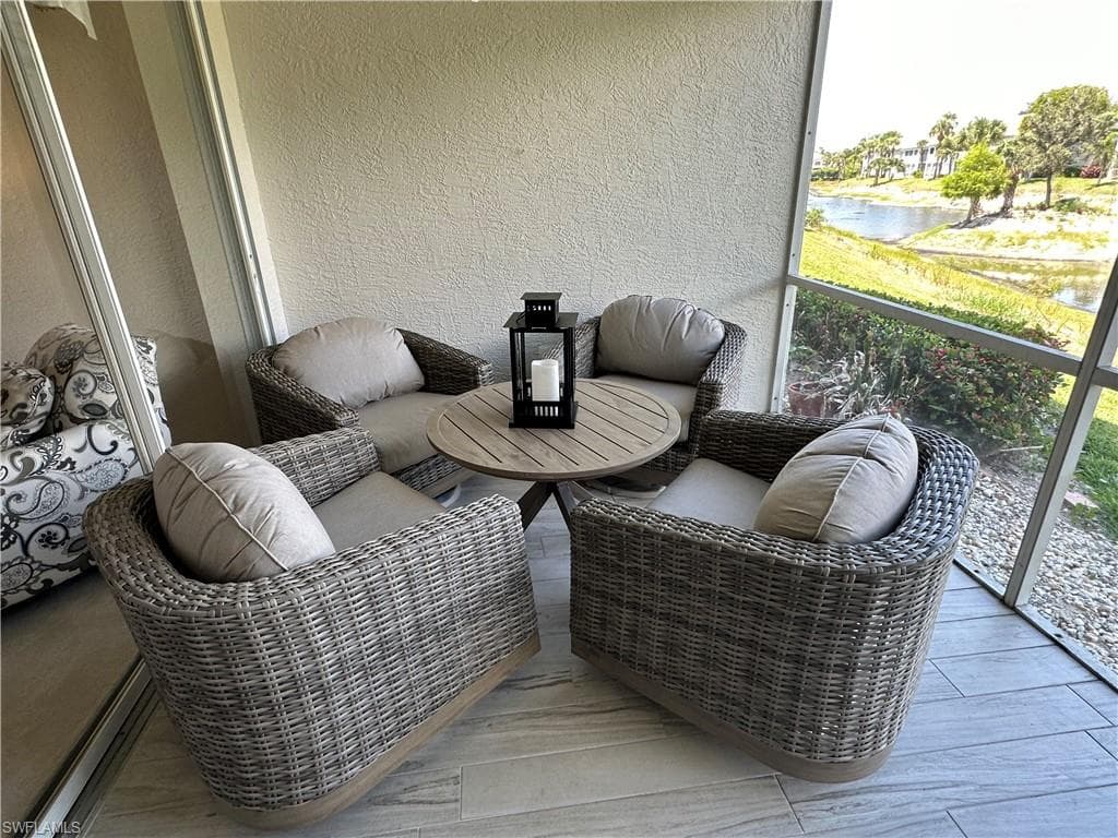 6816 Satinleaf RD S # 102, NAPLES FL 34109-19