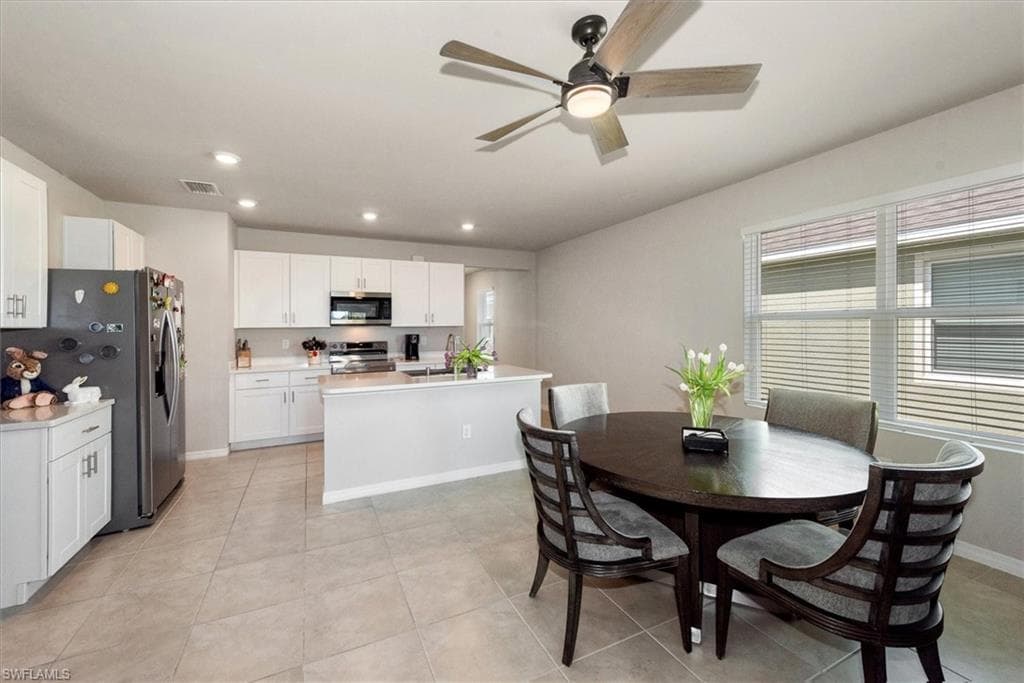 8813 Swell Brooks CT, NORTH FORT MYERS FL 33917-6