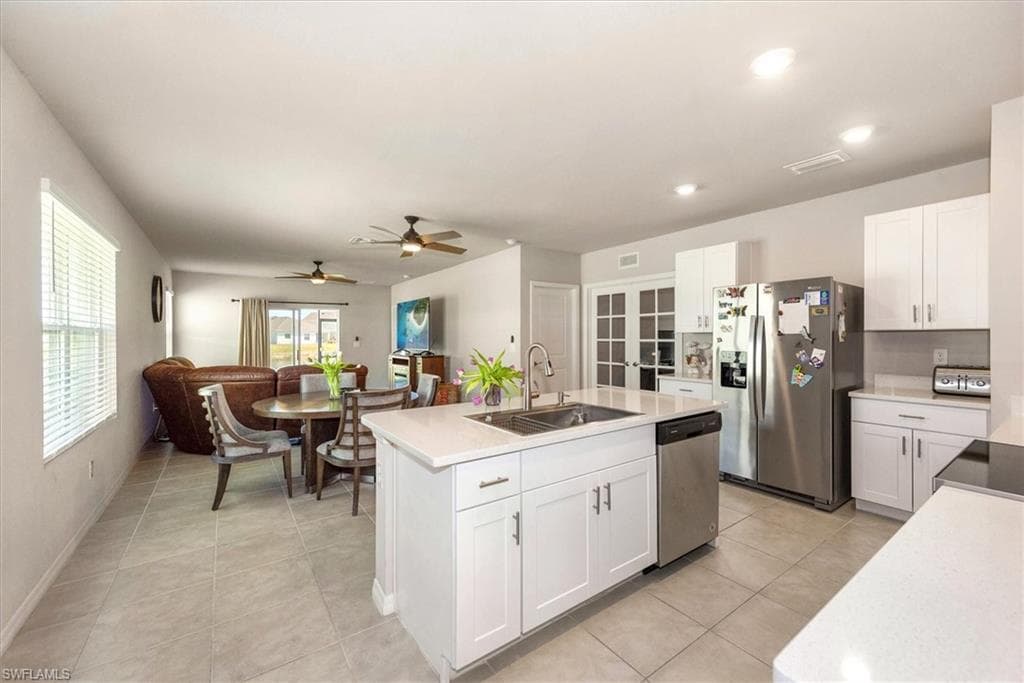 8813 Swell Brooks CT, NORTH FORT MYERS FL 33917-2