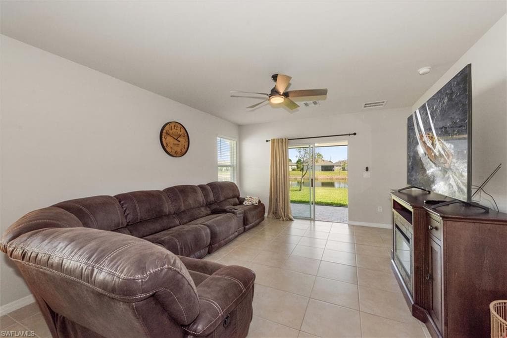 8813 Swell Brooks CT, NORTH FORT MYERS FL 33917-3