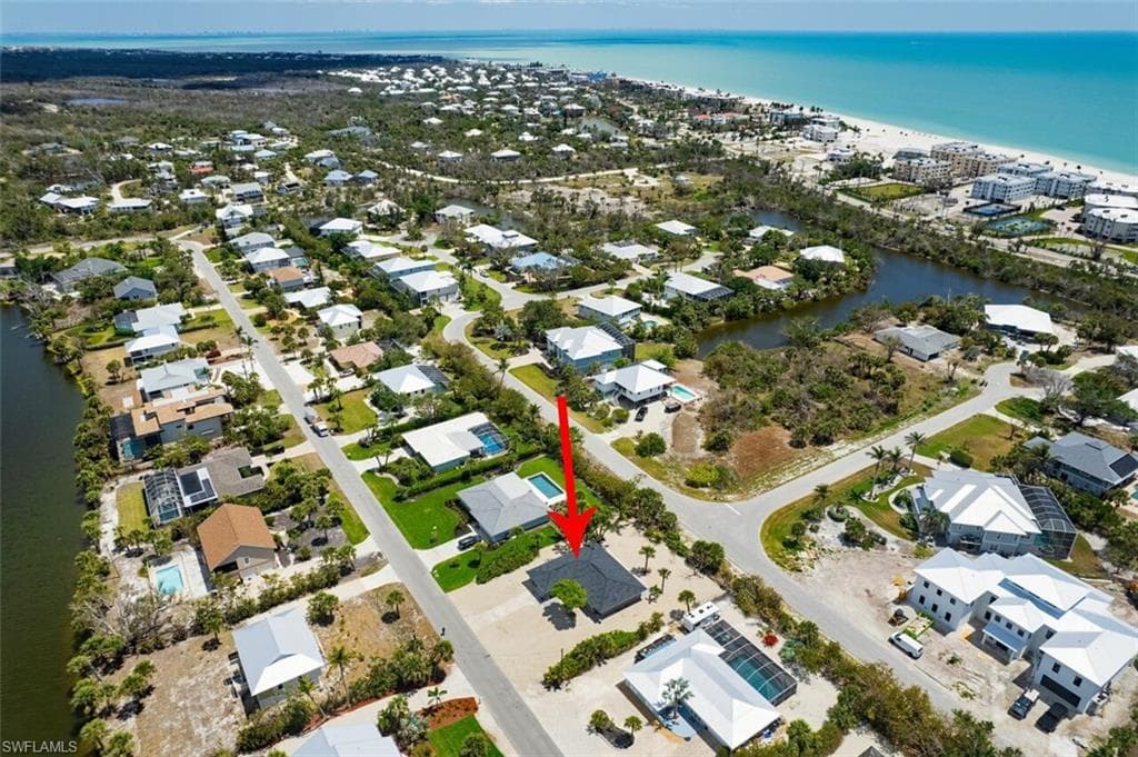 446 Lake Murex CIR, SANIBEL FL 33957-6