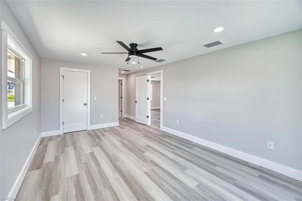 446 Lake Murex CIR, SANIBEL FL 33957-19