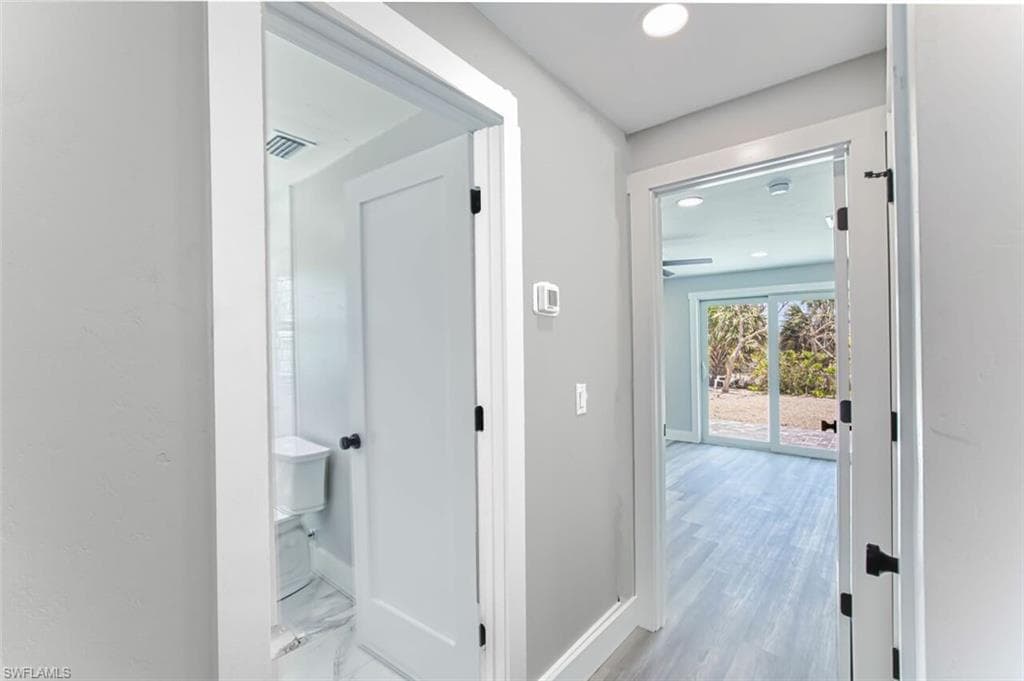 446 Lake Murex CIR, SANIBEL FL 33957-23