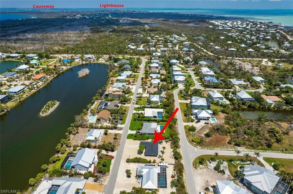 446 Lake Murex CIR, SANIBEL FL 33957-34