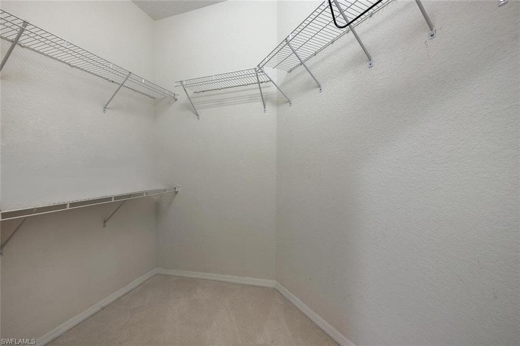 317 Harvard LN, NAPLES FL 34104-26